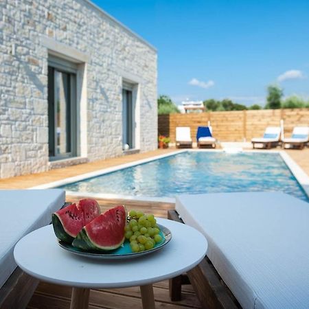 Villa Vera - With Private Heated Pool & Jacuzzi Pangalochori Zewnętrze zdjęcie
