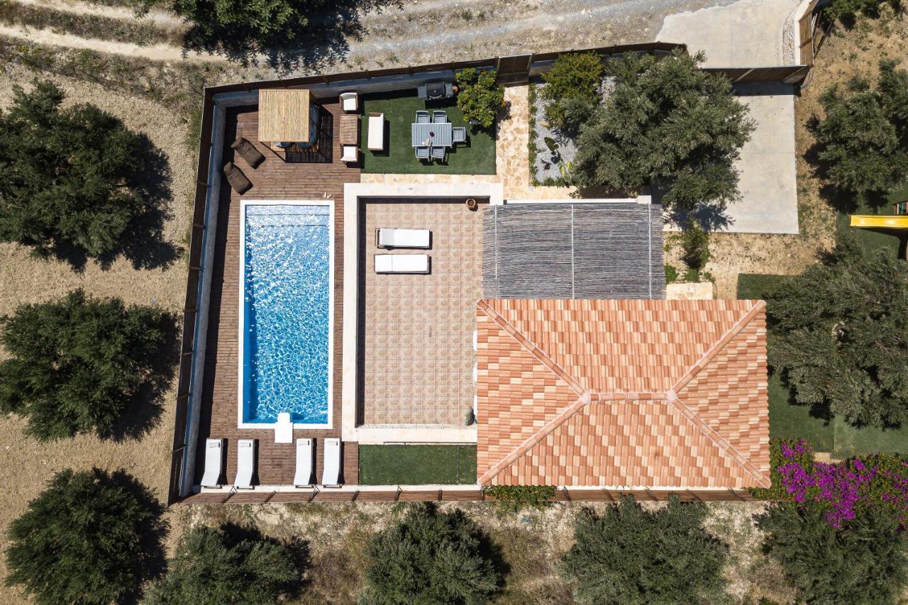 Villa Vera - With Private Heated Pool & Jacuzzi Pangalochori Zewnętrze zdjęcie