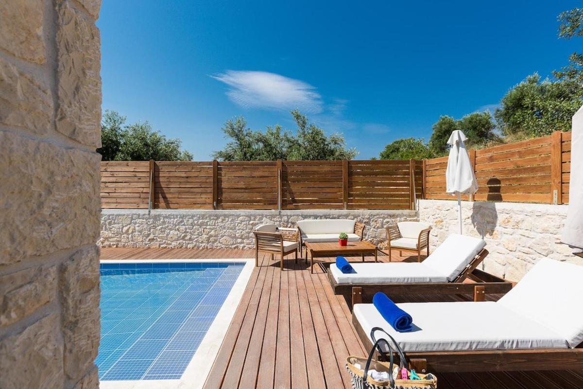Villa Vera - With Private Heated Pool & Jacuzzi Pangalochori Zewnętrze zdjęcie