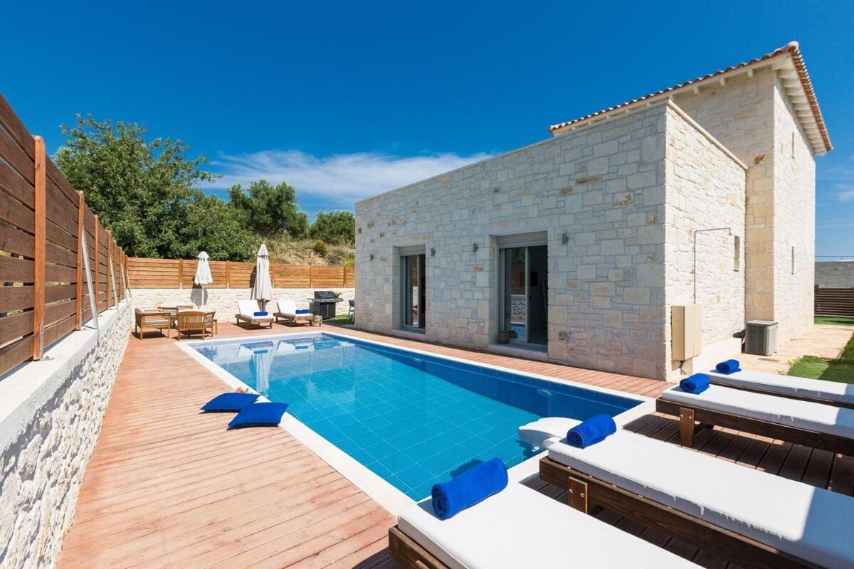 Villa Vera - With Private Heated Pool & Jacuzzi Pangalochori Zewnętrze zdjęcie