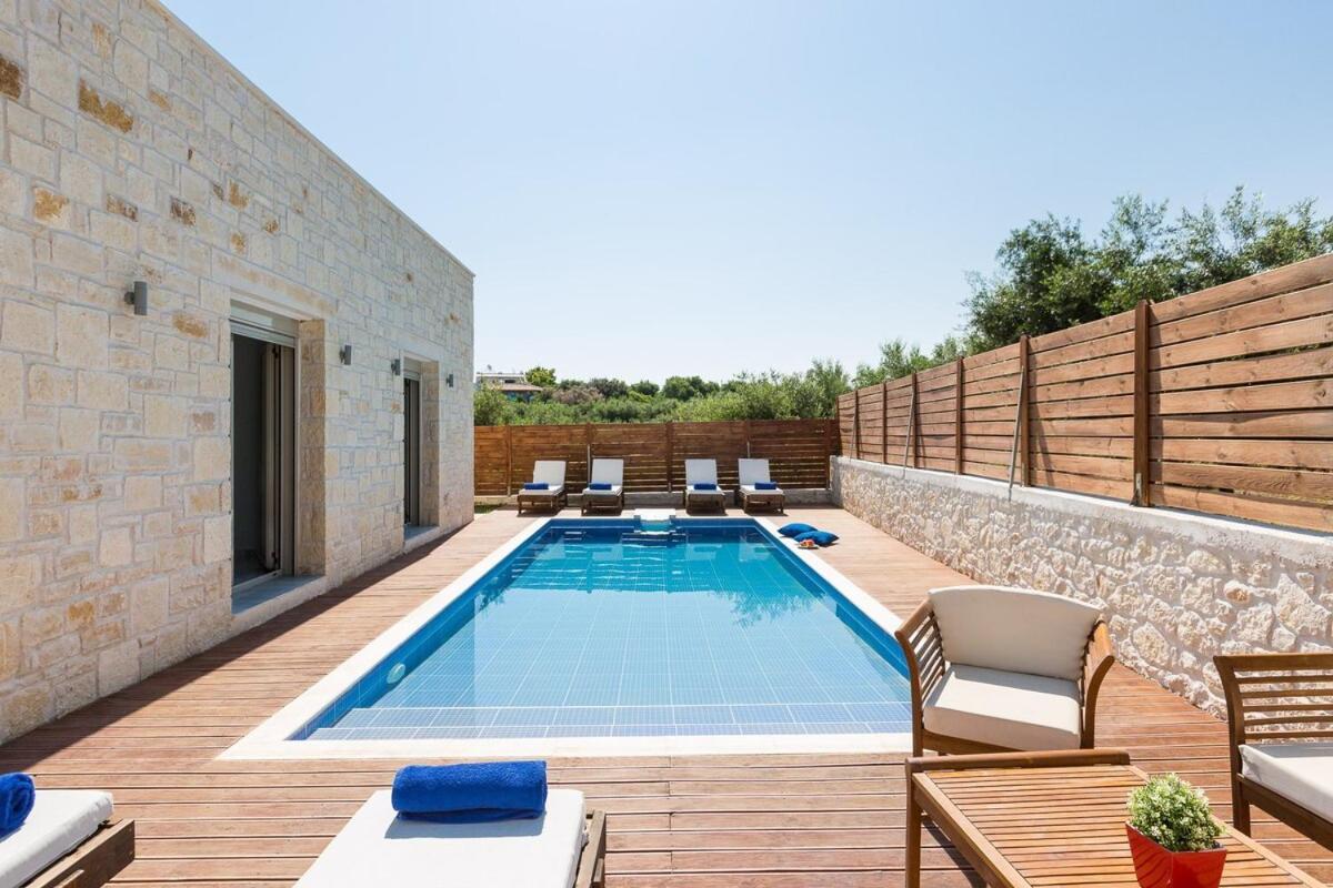 Villa Vera - With Private Heated Pool & Jacuzzi Pangalochori Zewnętrze zdjęcie